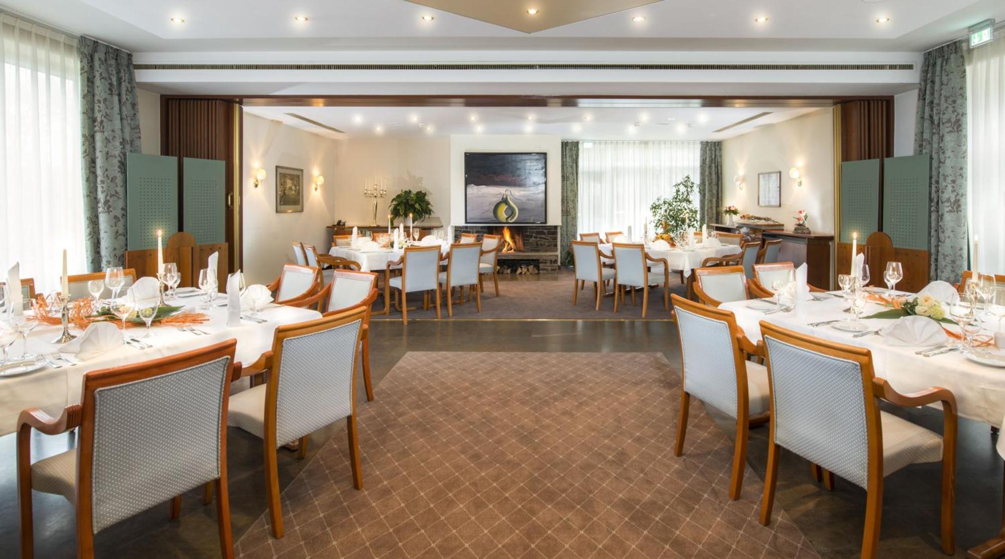 Parkhotel Щадалендорф Екстериор снимка